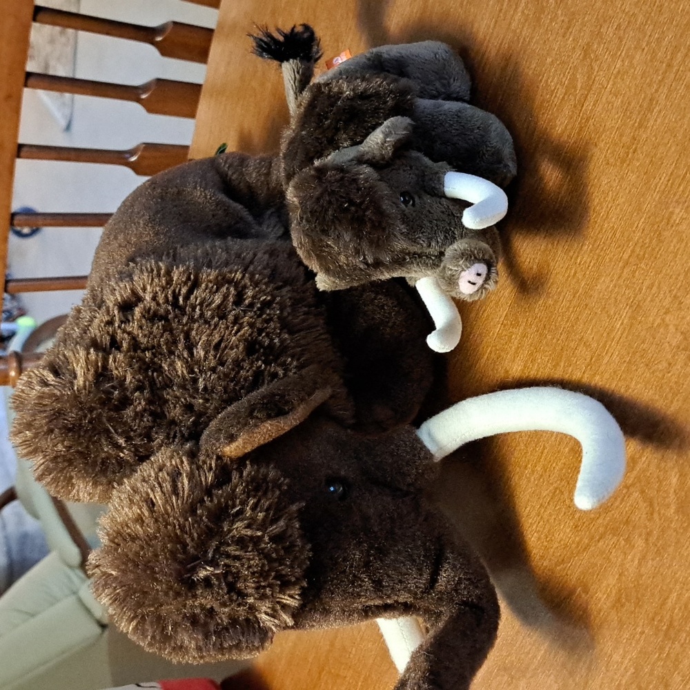 Wild republic woolley mammoth & baby
